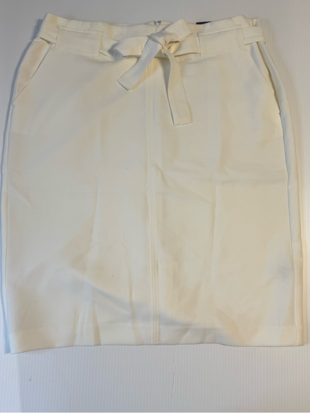 Banana Republic White Belted Pencil Skirt Tall 18 NWT Minimalist Career Chic